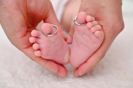 余姚孕妇多久肚子变大